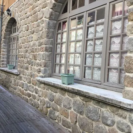 לינה וארוחת בוקר Maison Beausejour
